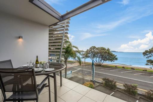 329 The Beachcomber's Lookout - Paihia Apartment - Housity
