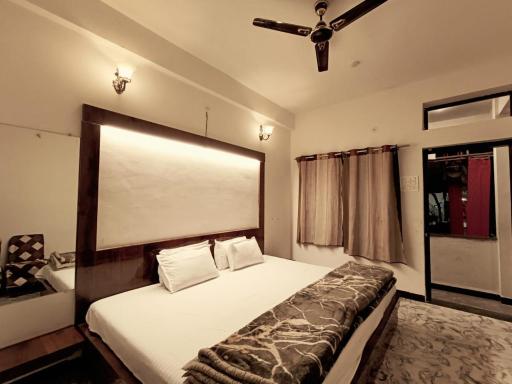Malhotra restaurant and resorts - Housity