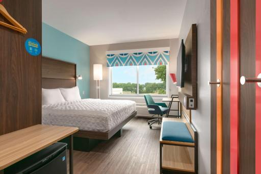 Tru By Hilton Easton - Housity
