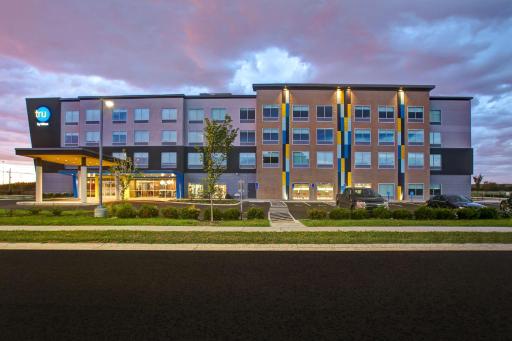 Tru By Hilton Monroe, Oh - Housity