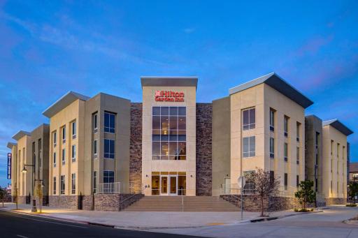 Hilton Garden Inn Temecula - Housity