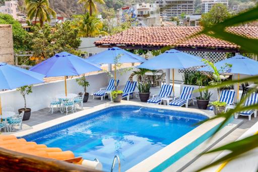 Hotel Pueblito Vallarta - Housity