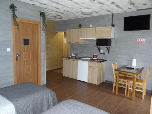 Hotel Apartamenty 72 - Housity