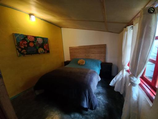 Veganos Bed and Breakfast - Housity