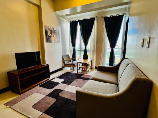 1br Mactan New Town apartments Ocean view, Free Pool, Free Beach, near Airport - Housity