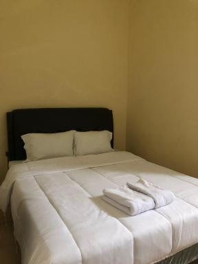 Homestay Mulia Syariah Borobudur Magelang Mitra RedDoorz - Housity