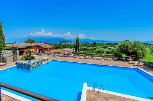 Villetta Golf Holidays - Housity