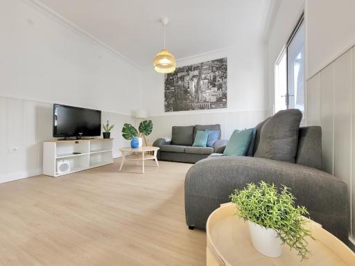 Palm Street Apartment - Hizvo