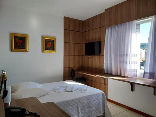 Colle Tourist Hotel - Housity