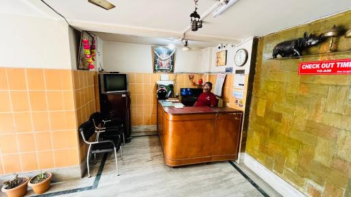 The Equinox Hotel - Housity