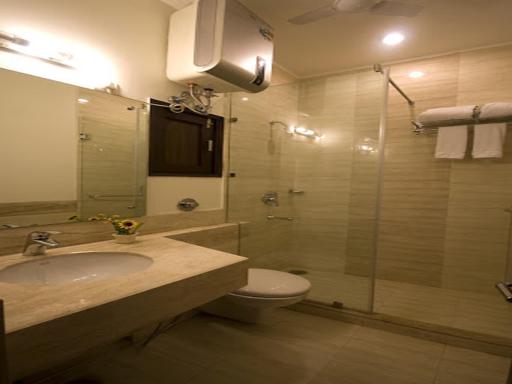 Red Maple Bed & Breakfast - Housity