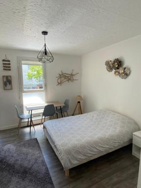 Bel appartement avec parking et terrasse plein sud - Housity