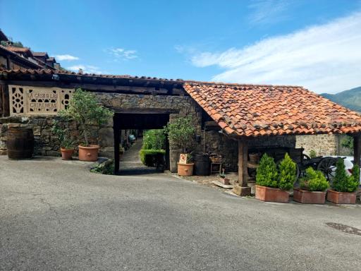 La Casa de las Chimeneas - Housity