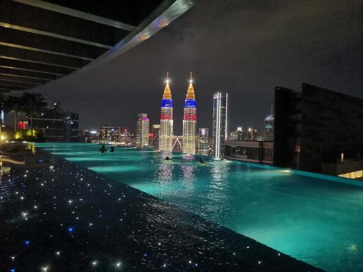Crystal Suites at Eaton, KLCC - Housity
