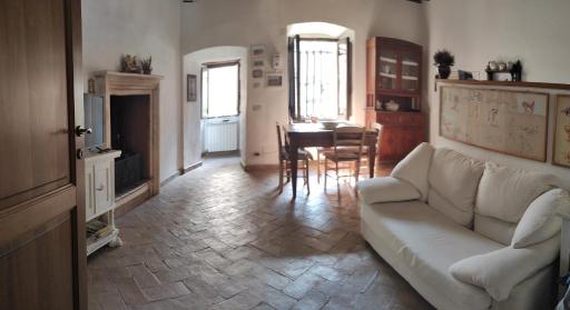 Dormire nel Castello - Housity