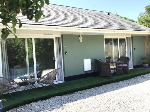 Wadebridge Whitecross studio 1 - Housity
