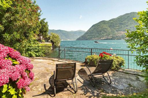 Villa Donati with access to the lake - Housity