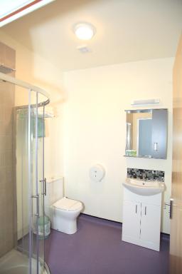 Travel Proud Home Inn - Housity