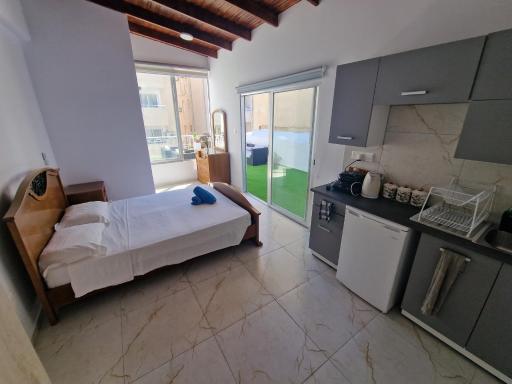 town center garden suite - Housity