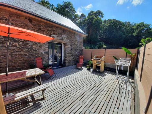 A la Mémoire de Merlin & SPA - Housity