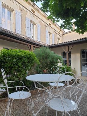 Le Relais du Chateau - Housity