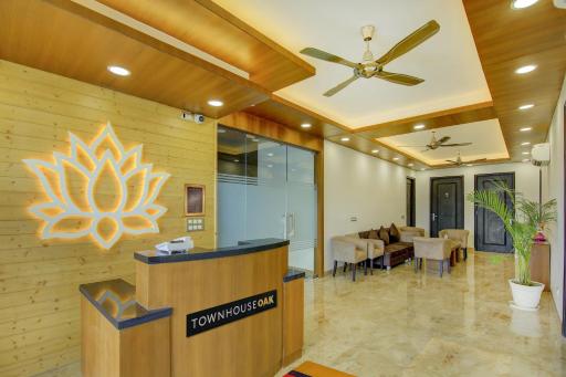 Super OYO Townhouse OAK Elite Oakland - Housity