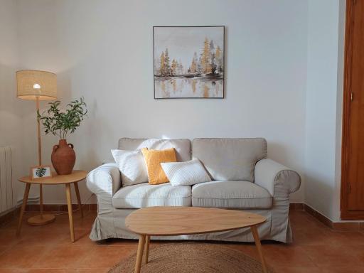 Hostal Mirall Rural - Housity
