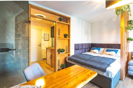 Golden Nugget inkl WLAN, Parkplatz - Hizvo
