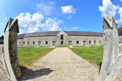 Upper Yard Borris House - Housity