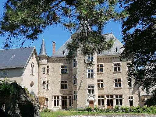 Gîte du Chateau de Saint-Geoire - Housity