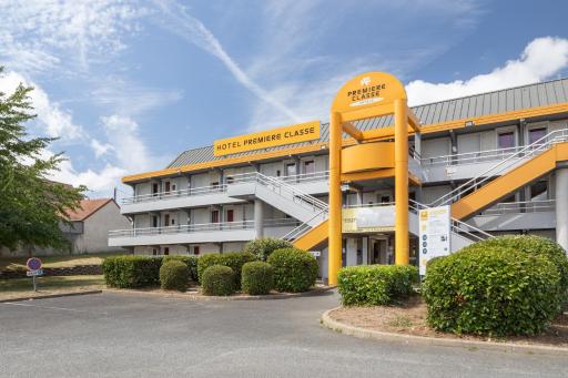 Premiere Classe La Ville Du Bois - Housity