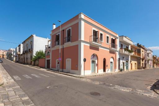 Casa di Via Piave by BarbarHouse - Housity