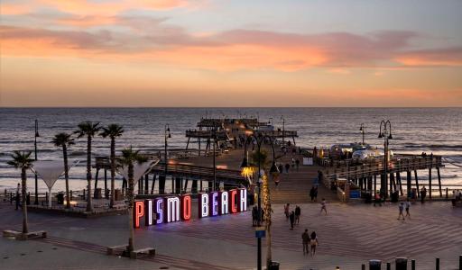Inn at the Pier Pismo Beach, Curio Collection by Hilton - Housity