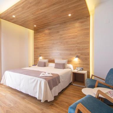 Hotel Monte Puertatierra - Housity