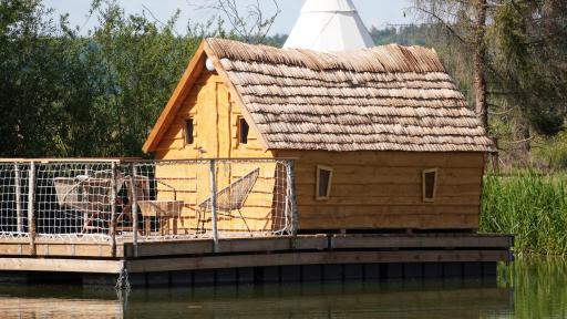 Les Cabanes Flottantes - Housity