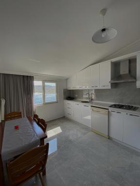 Melisa Hotel - Housity