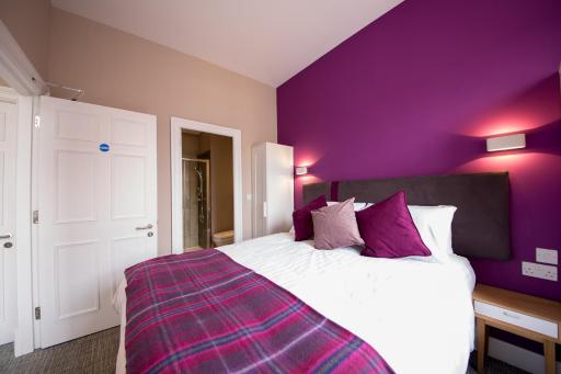 The Spires Serviced Apartments Edinburgh - Housity