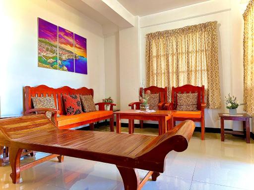 Vacation House in Baguio with Amazing Sunset Views - Housity