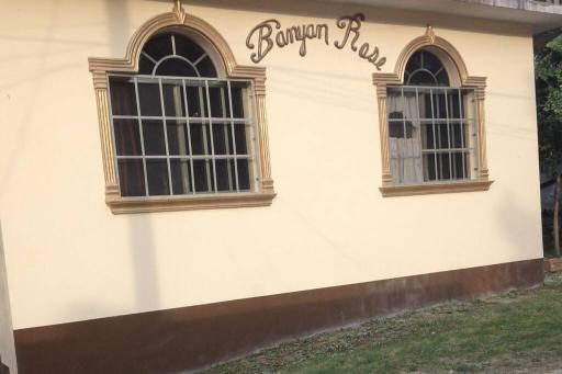 Banyan Rose - Housity