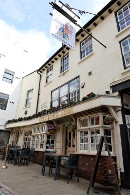 The Olde Kings Arms - Housity