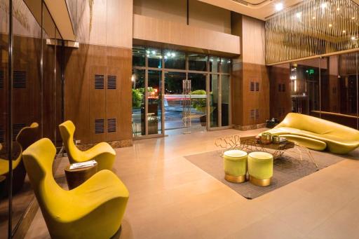KL Tower Makati Apartments by PH Staycation - Housity