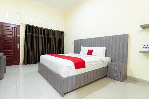 RedDoorz At Pariban Homestay Parbaba - Housity