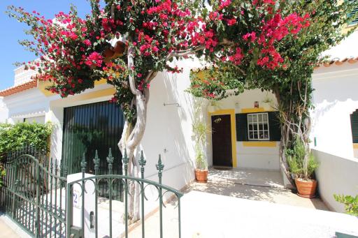 Altura Beach Townhouse - Housity