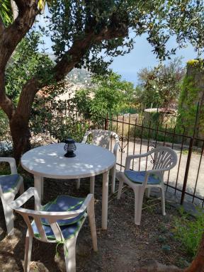 La QUIETE - Housity