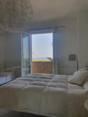 NEL BLU - Housity