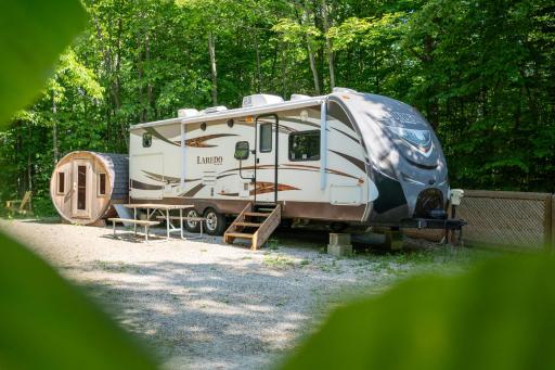 Grotto Getaway - Housity