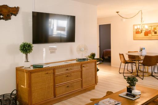 Waterfront River Apartments - Housity