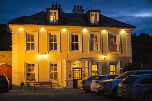 Beach Avonmore House Guest Accommodation - Housity