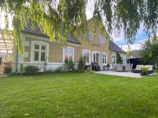 Lindebjerggårds Bed and Breakfast - Housity