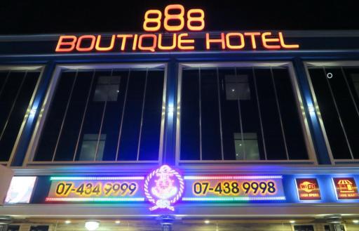888 Boutique Hotel - Housity